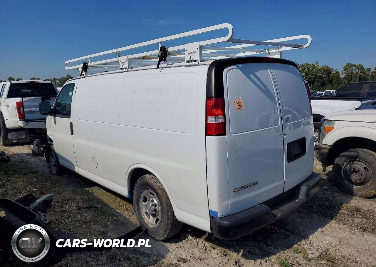 2024 Chevrolet Express G2500 VIN:1GCWGAFP9R1139017 - 2