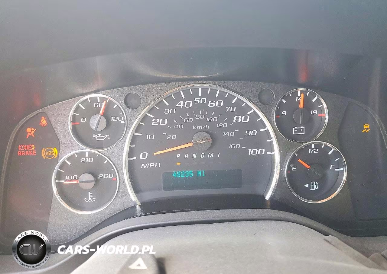 2024 Chevrolet Express G2500 VIN:1GCWGAFP9R1139017 - 9