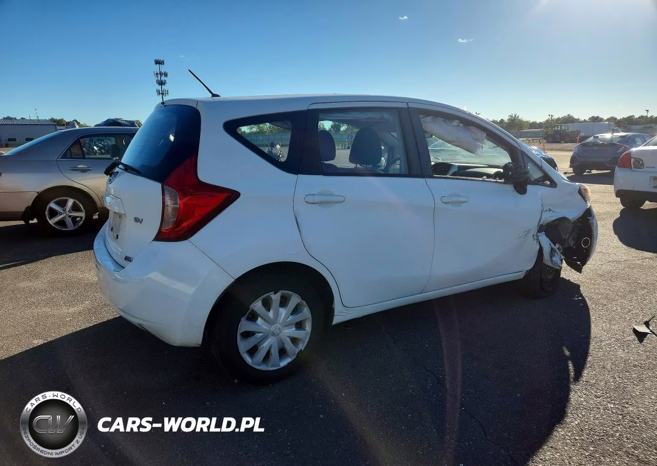 2015 Nissan Versa Note Sv VIN:3N1CE2CP9FL439960 - 3