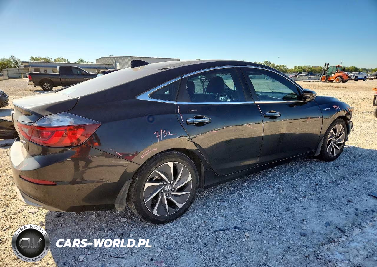 2019 Honda Insight Touring VIN:19XZE4F99KE019758 - 3