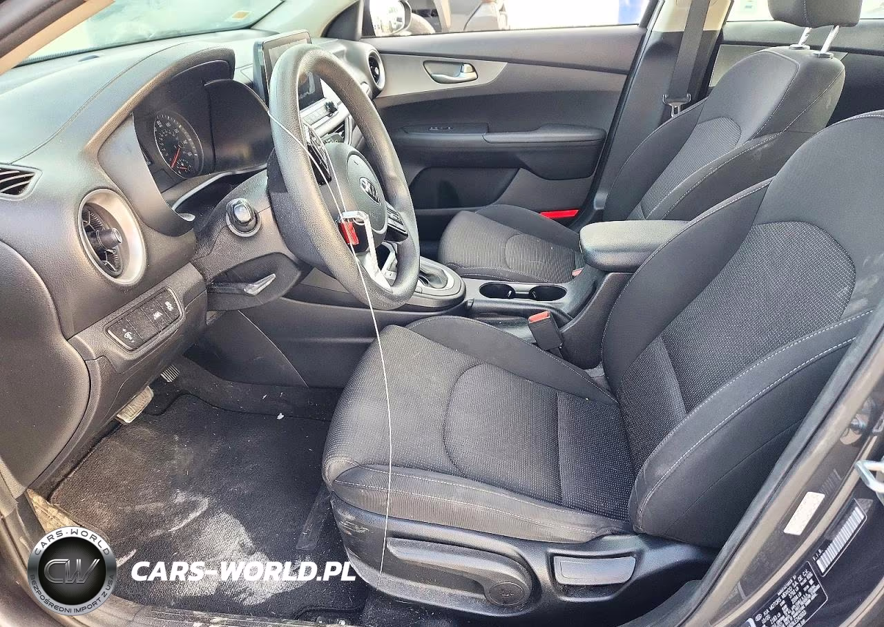 2020 Kia Forte Lxs VIN:3KPF24AD9LE242603 - 7