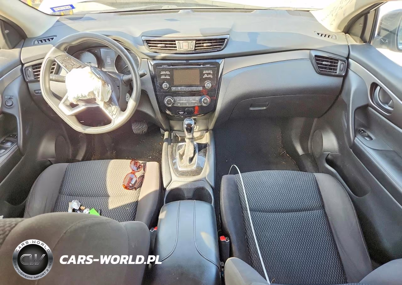 2018 Nissan Rogue Sport S VIN:JN1BJ1CPXJW185132 - 8