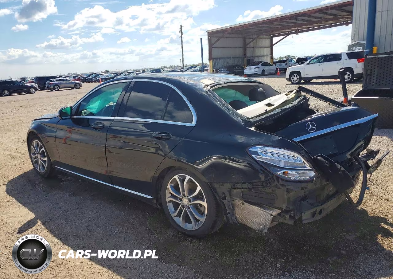2016 Mercedes-Benz C 300 VIN:55SWF4JB5GU173443 - 2