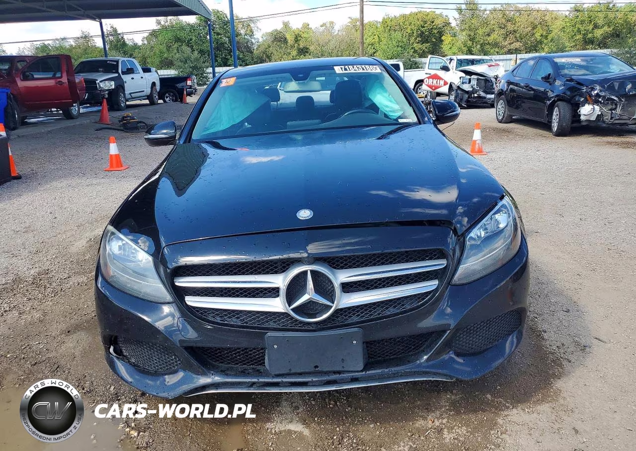 2016 Mercedes-Benz C 300 VIN:55SWF4JB5GU173443 - 5