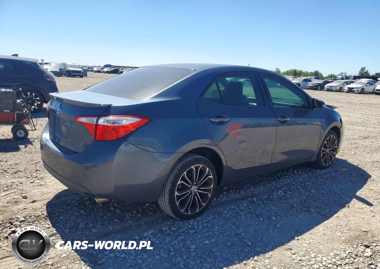 2015 Toyota Corolla S Plus VIN:2T1BURHE4FC407724 - 3
