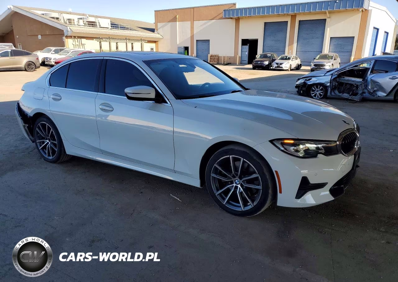 2019 BMW 330I VIN:WBA5R1C56KAK11495 - 4