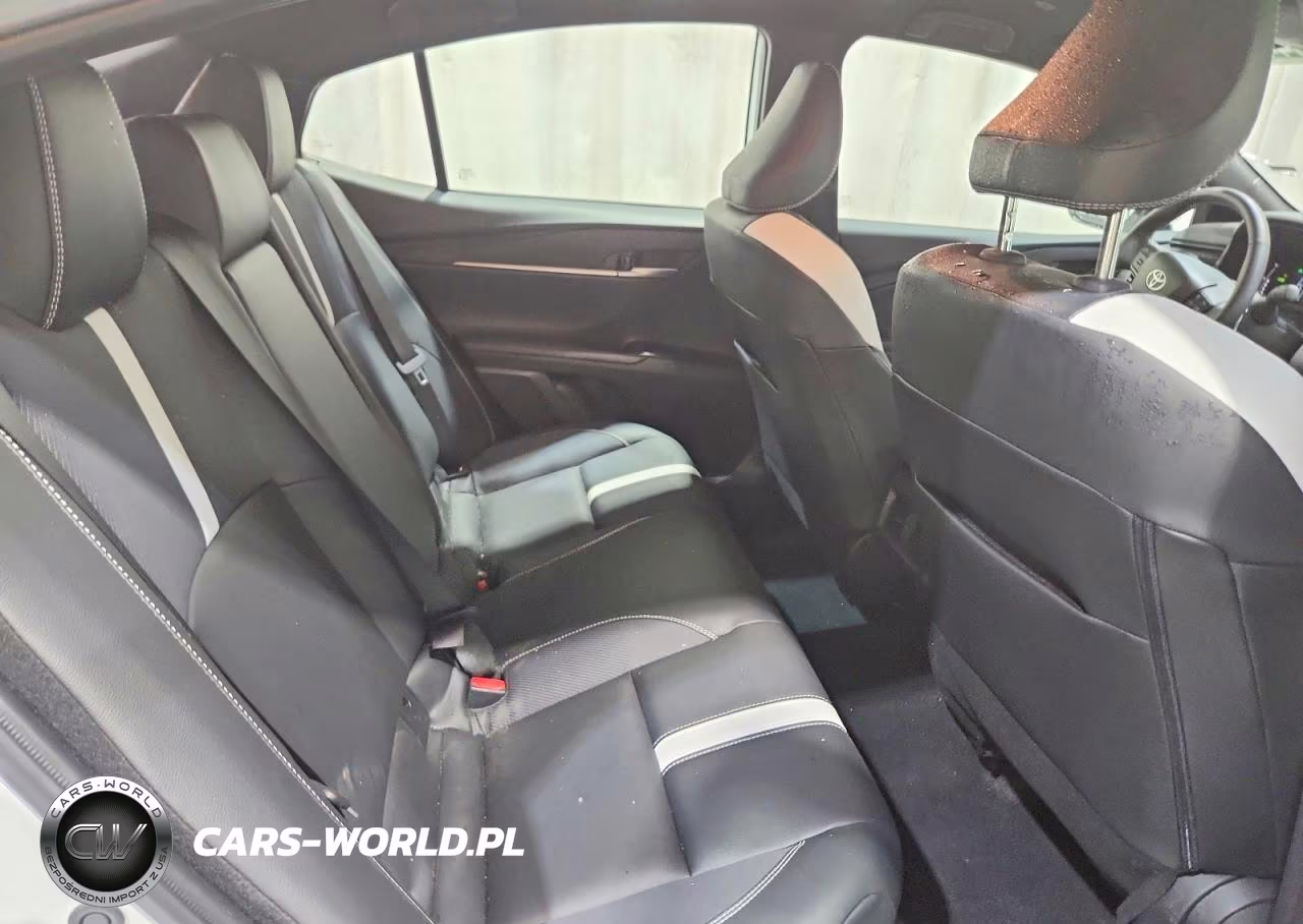 2026 Toyota Camry Se VIN:4T1DAACK3TU219979 - 10