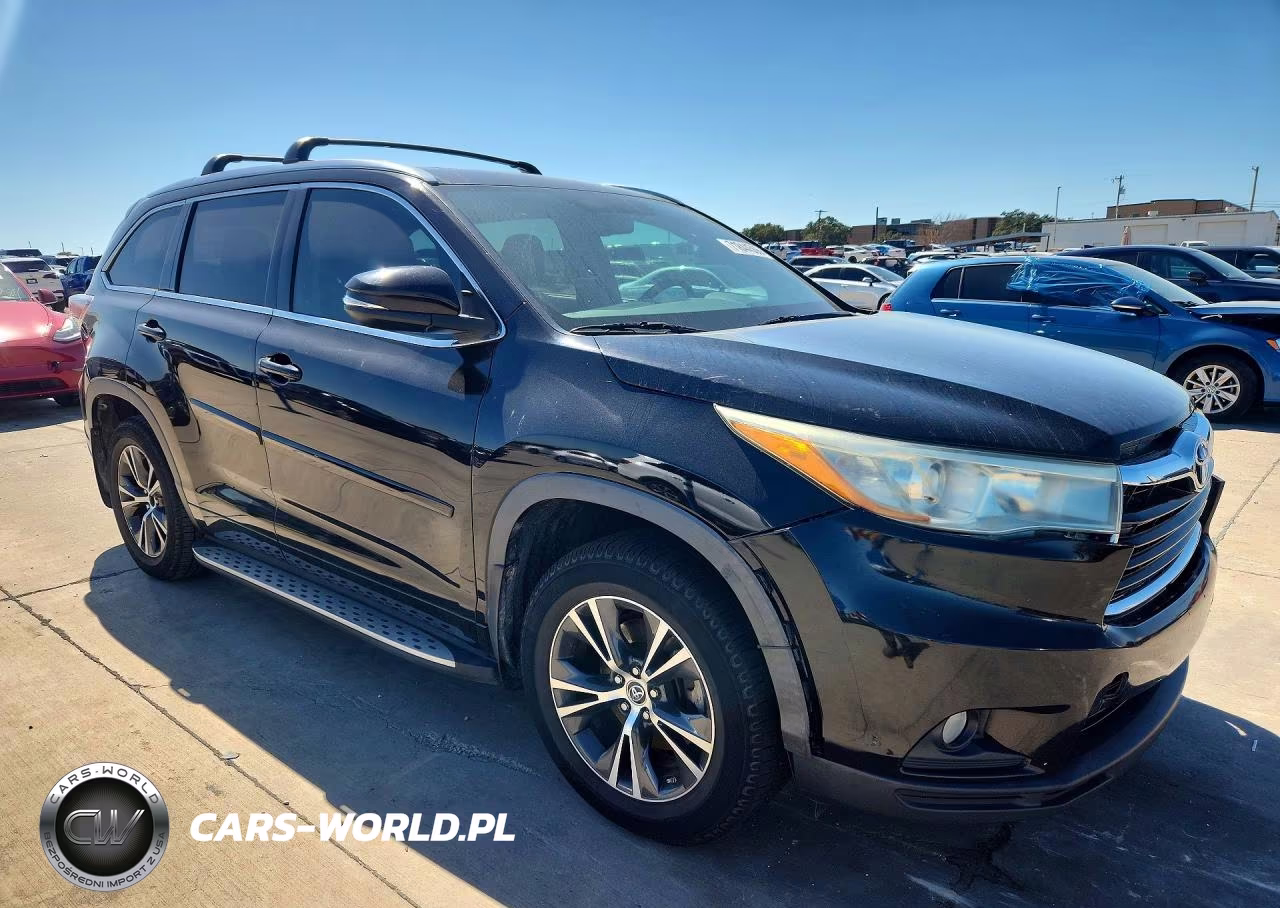 2016 Toyota Highlander Xle VIN:5TDKKRFH0GS135751 - 4