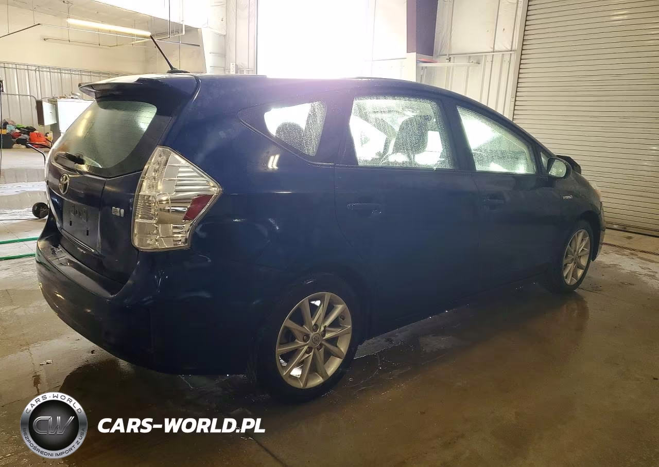 2013 Toyota Prius V Five VIN:JTDZN3EU3D3267501 - 3