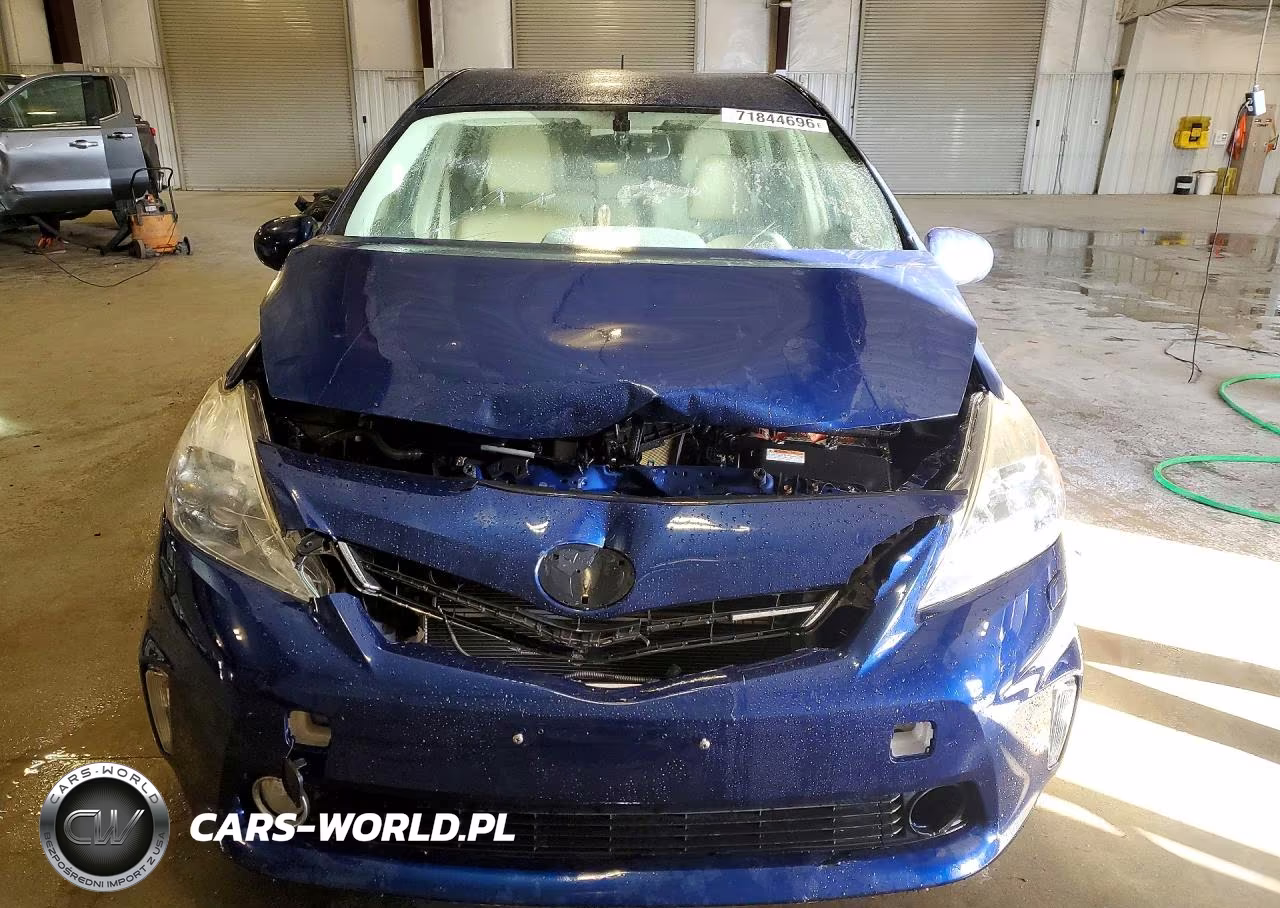2013 Toyota Prius V Five VIN:JTDZN3EU3D3267501 - 5
