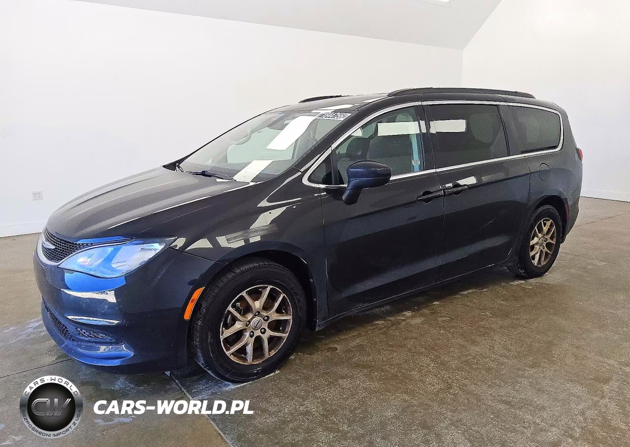 2021 Chrysler Voyager Lxi VIN:2C4RC1DGXMR539426 - 1