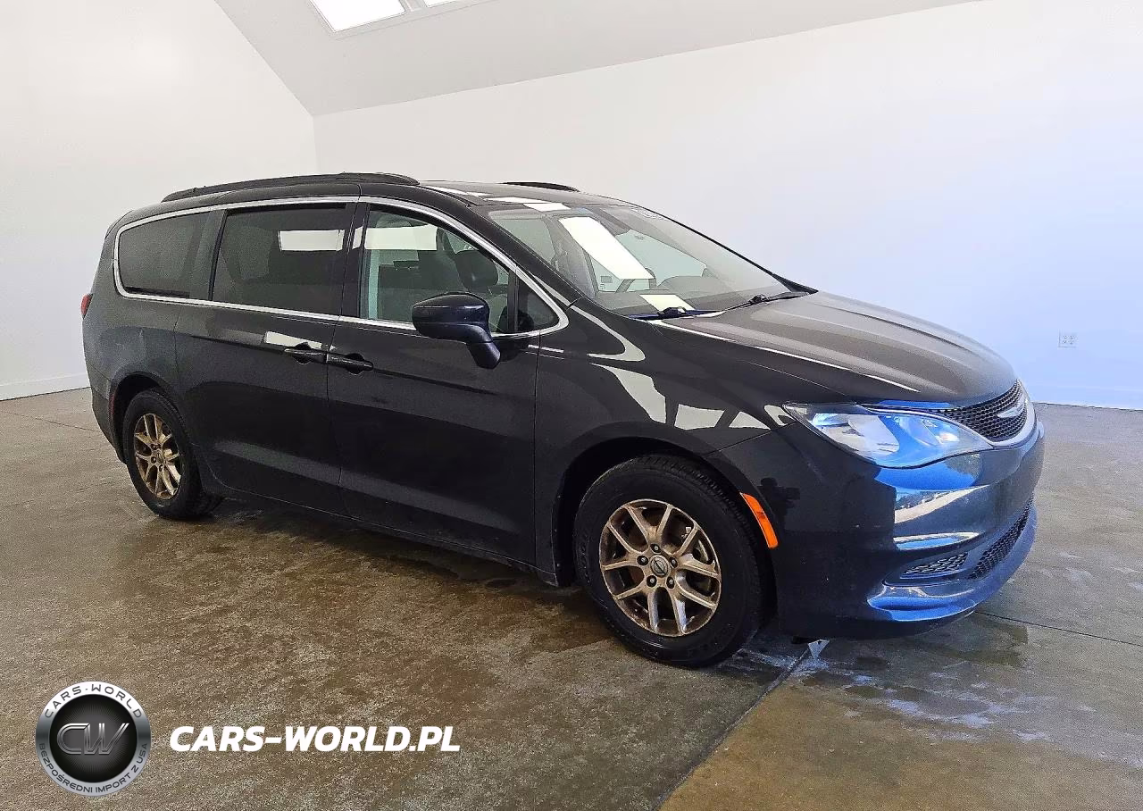2021 Chrysler Voyager Lxi VIN:2C4RC1DGXMR539426 - 4