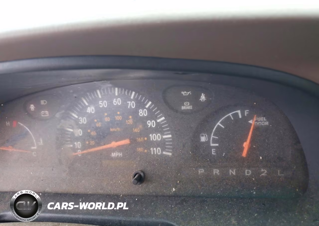 2002 Toyota Tundra Base VIN:5TBJN32182S246493 - 9