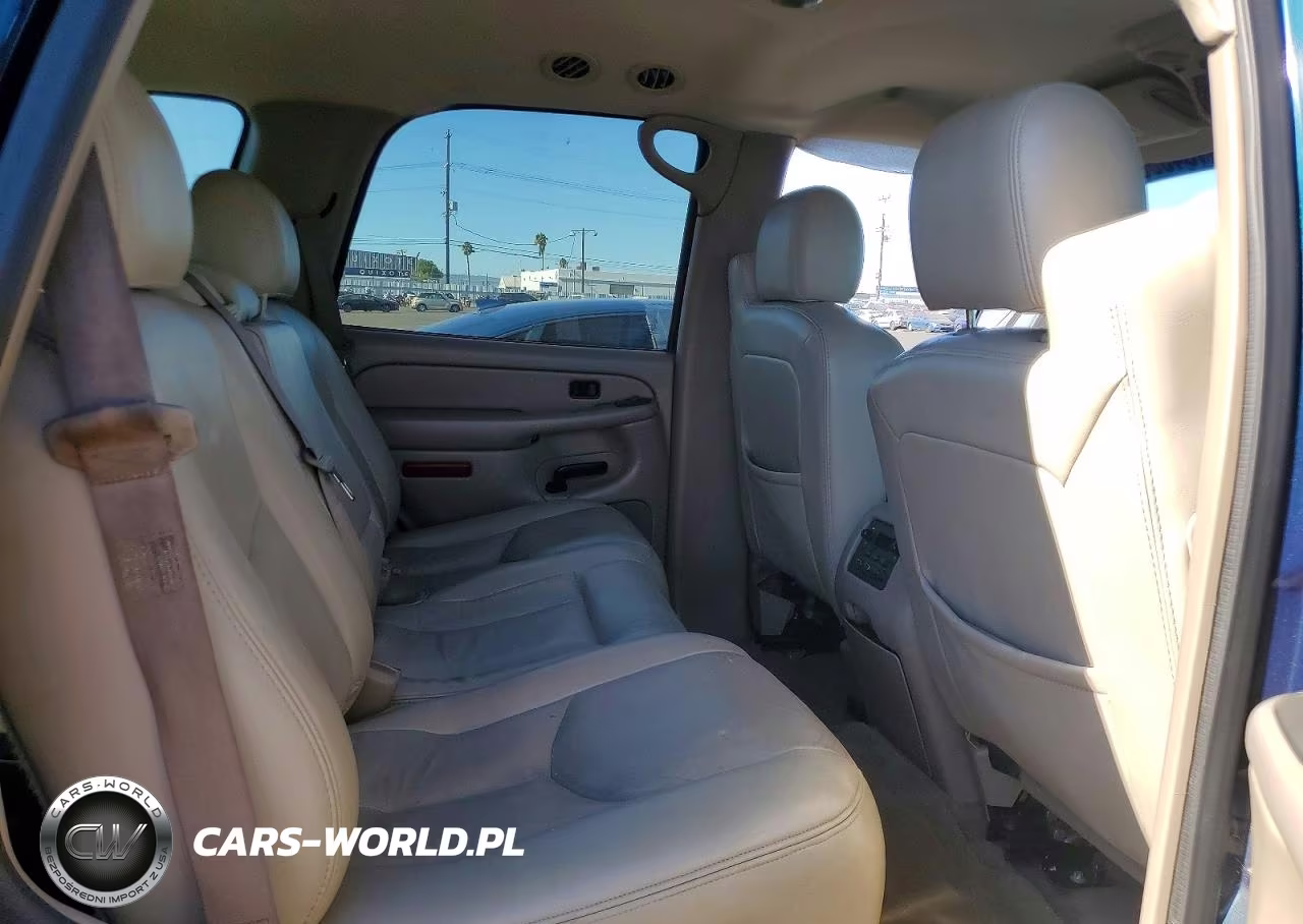 2005 Chevrolet Tahoe K1500 VIN:1GNEK13T85R178289 - 11
