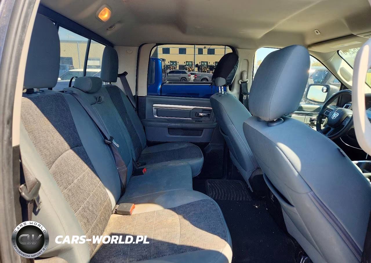 2019 Ram 1500 Classic Slt VIN:1C6RR6LT2KS549428 - 10