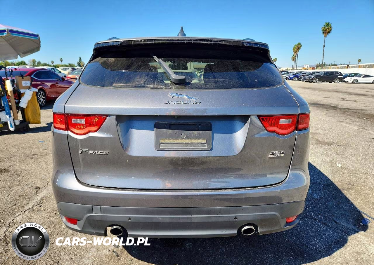 2018 Jaguar F-Pace Prestige VIN:SADCK2FX3JA281637 - 6