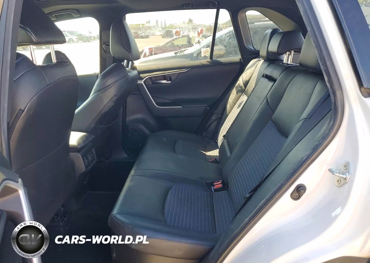 2021 Toyota Rav4 Xse VIN:2T3E6RFV4MW011757 - 10