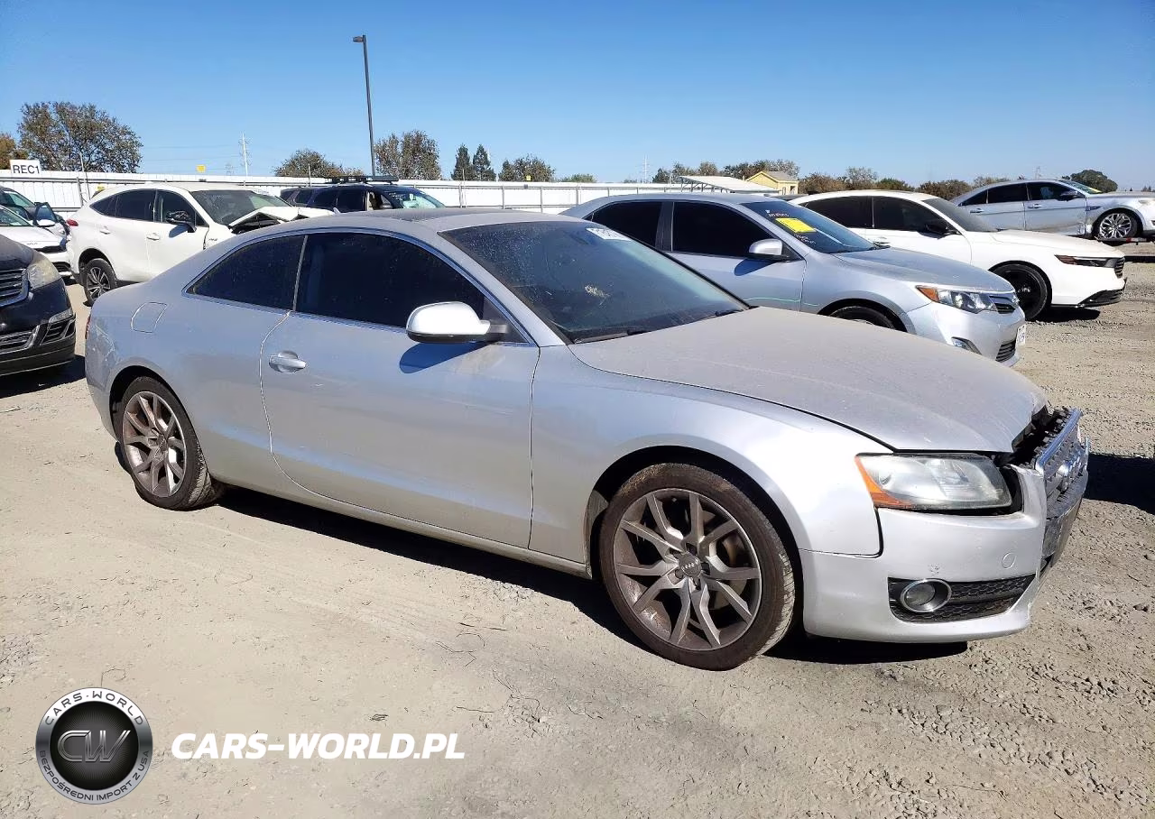 2012 Audi A5 Premium VIN:WAUCFAFR2CA006286 - 4