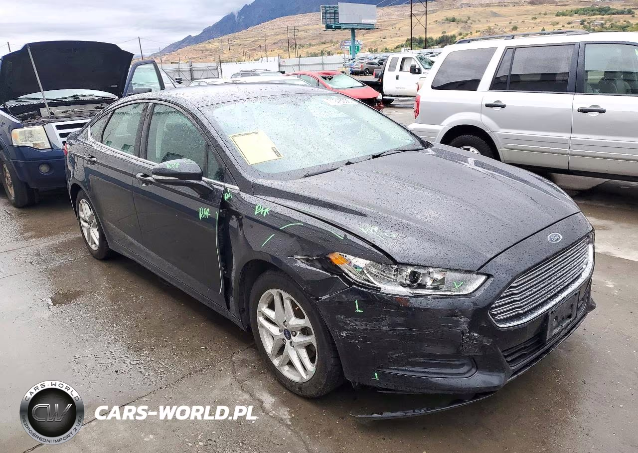 2013 Ford Fusion Se VIN:3FA6P0HR2DR325379 - 4