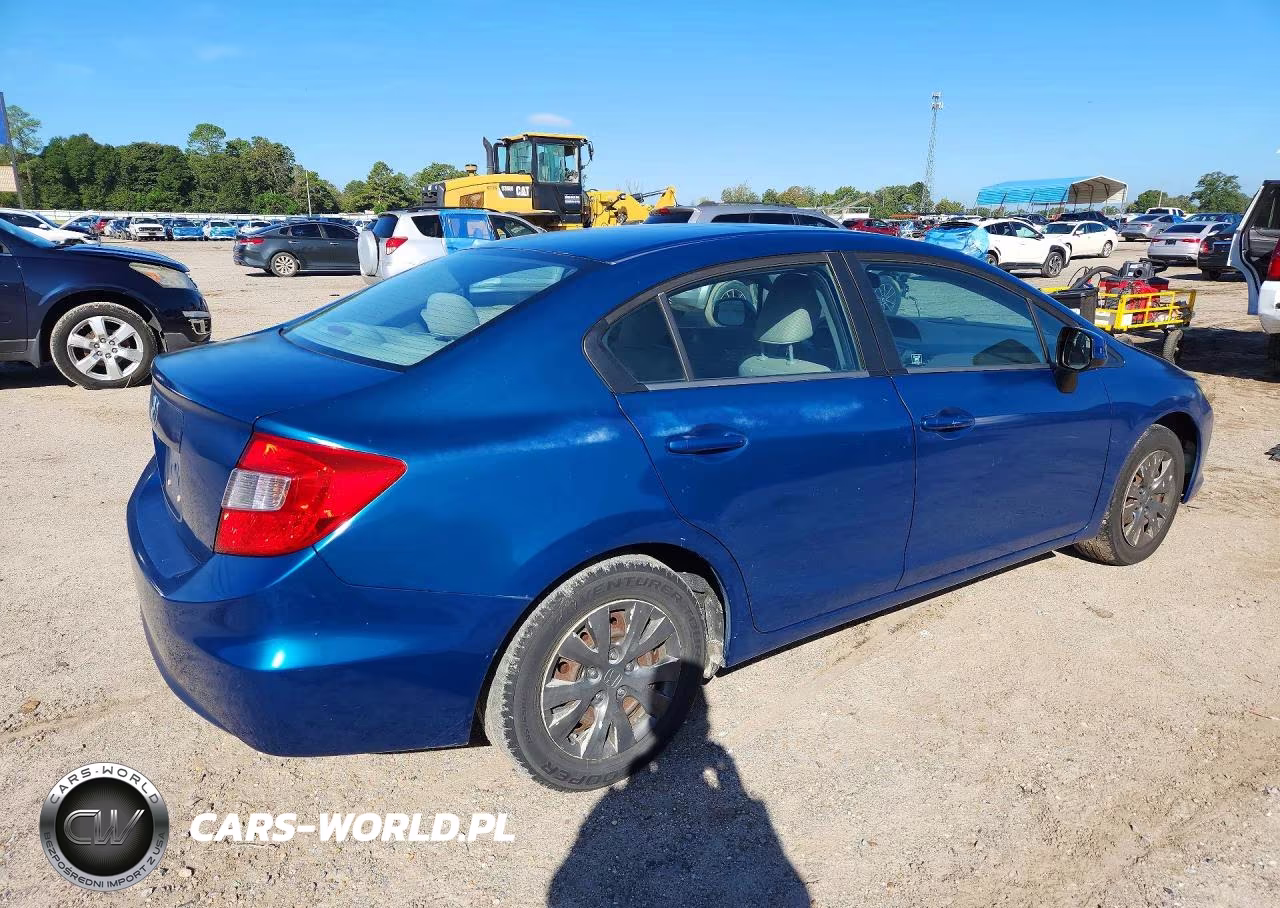 2012 Honda Civic Lx VIN:2HGFB2F58CH533184 - 3