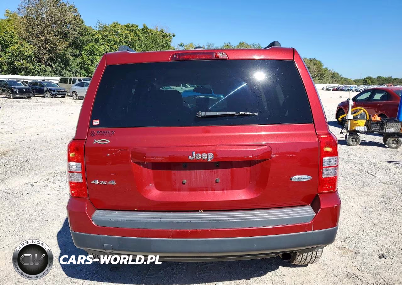 2014 Jeep Patriot Latitude VIN:1C4NJRFB0ED817257 - 6