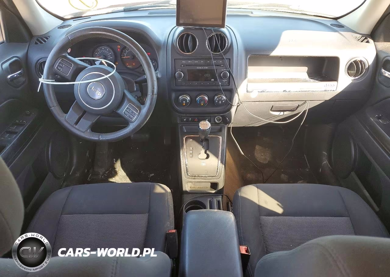 2014 Jeep Patriot Latitude VIN:1C4NJRFB0ED817257 - 8