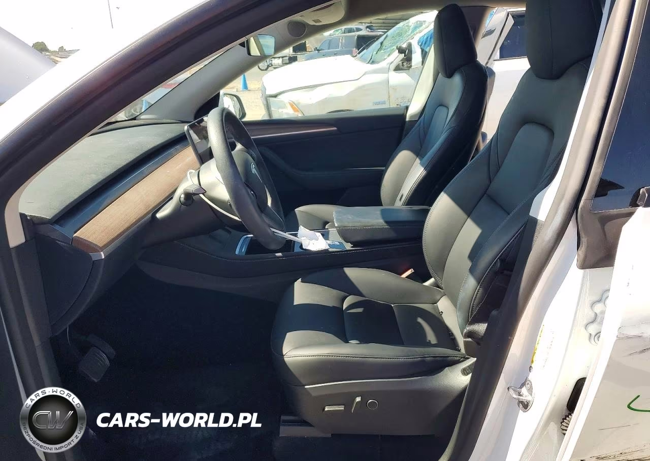 2025 Tesla Model Y VIN:7SAYGDEE6SF276376 - 7