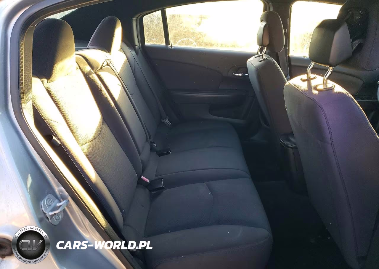 2013 Chrysler 200 Lx VIN:1C3CCBABXDN648295 - 10