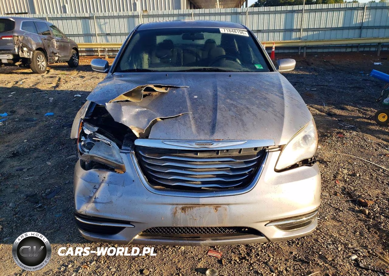 2013 Chrysler 200 Lx VIN:1C3CCBABXDN648295 - 5