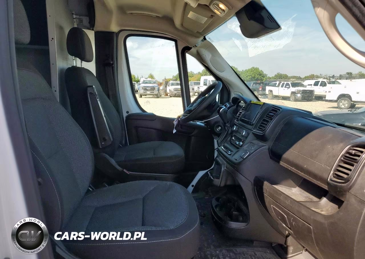 2025 Ram Promaster 2500 Delivery Van VIN:3C6LRVDG4SE522901 - 5