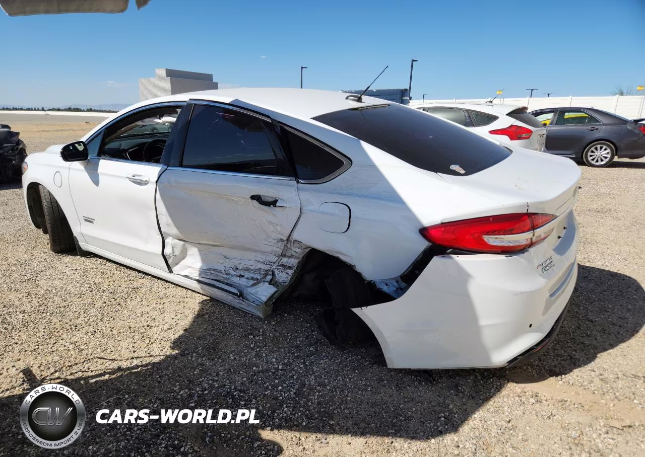 2017 Ford Fusion Se Phev VIN:3FA6P0PU2HR110645 - 2