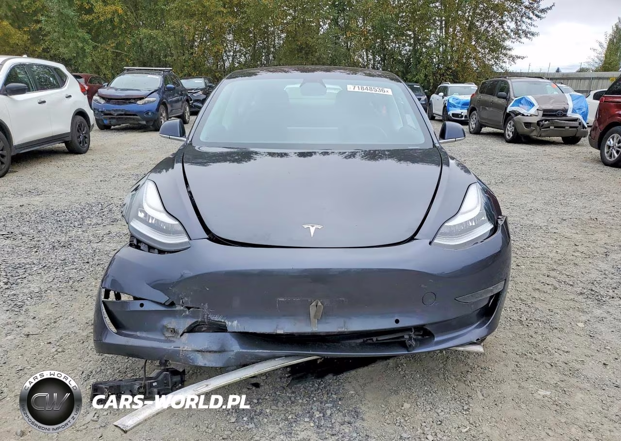 2018 Tesla Model 3 VIN:5YJ3E1EB9JF185361 - 5