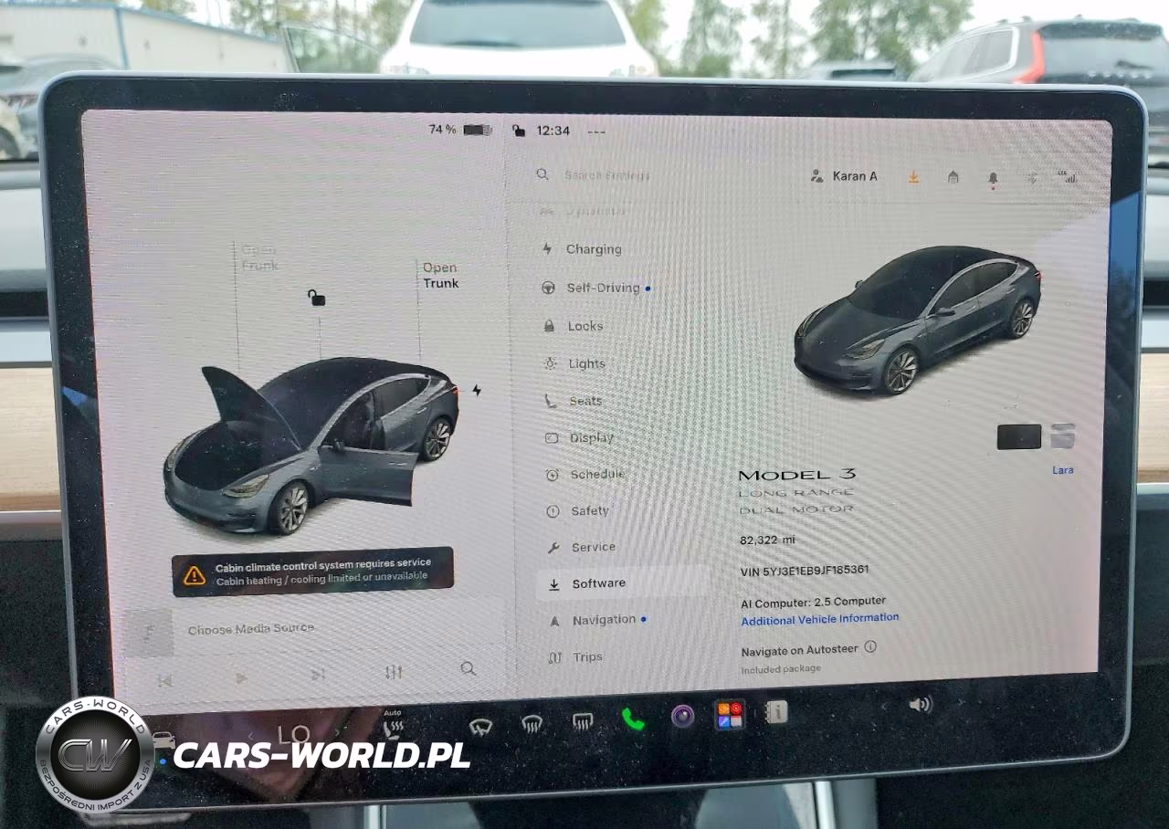 2018 Tesla Model 3 VIN:5YJ3E1EB9JF185361 - 9
