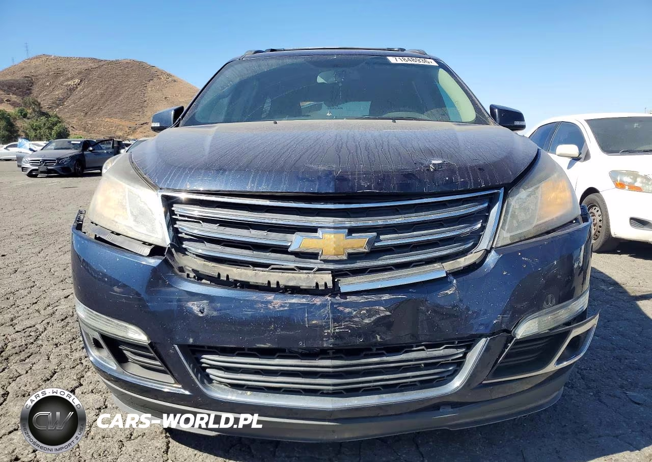 2017 Chevrolet Traverse Lt VIN:1GNKRGKD2HJ163625 - 5