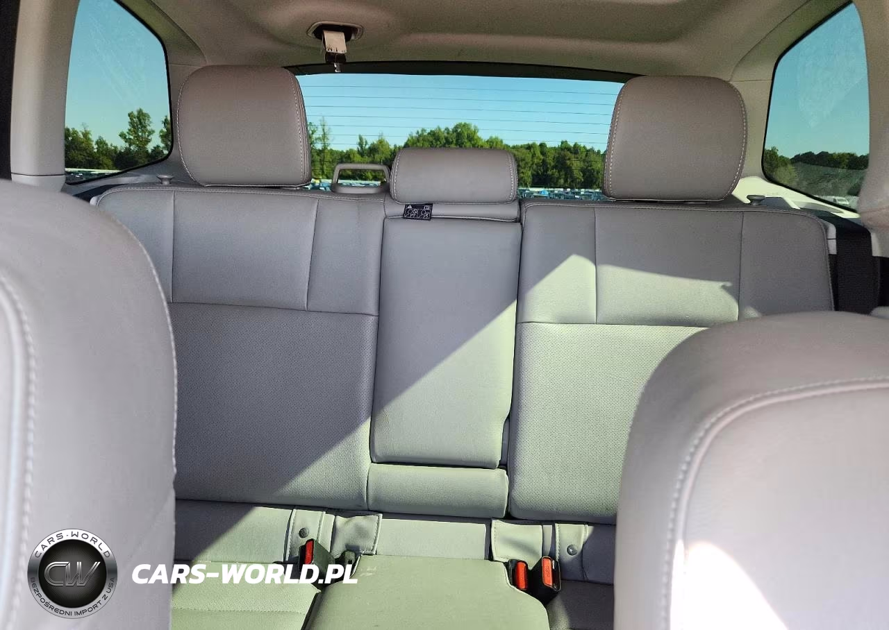 2015 Subaru Forester 2.5I Limited VIN:JF2SJARCXFH518184 - 10