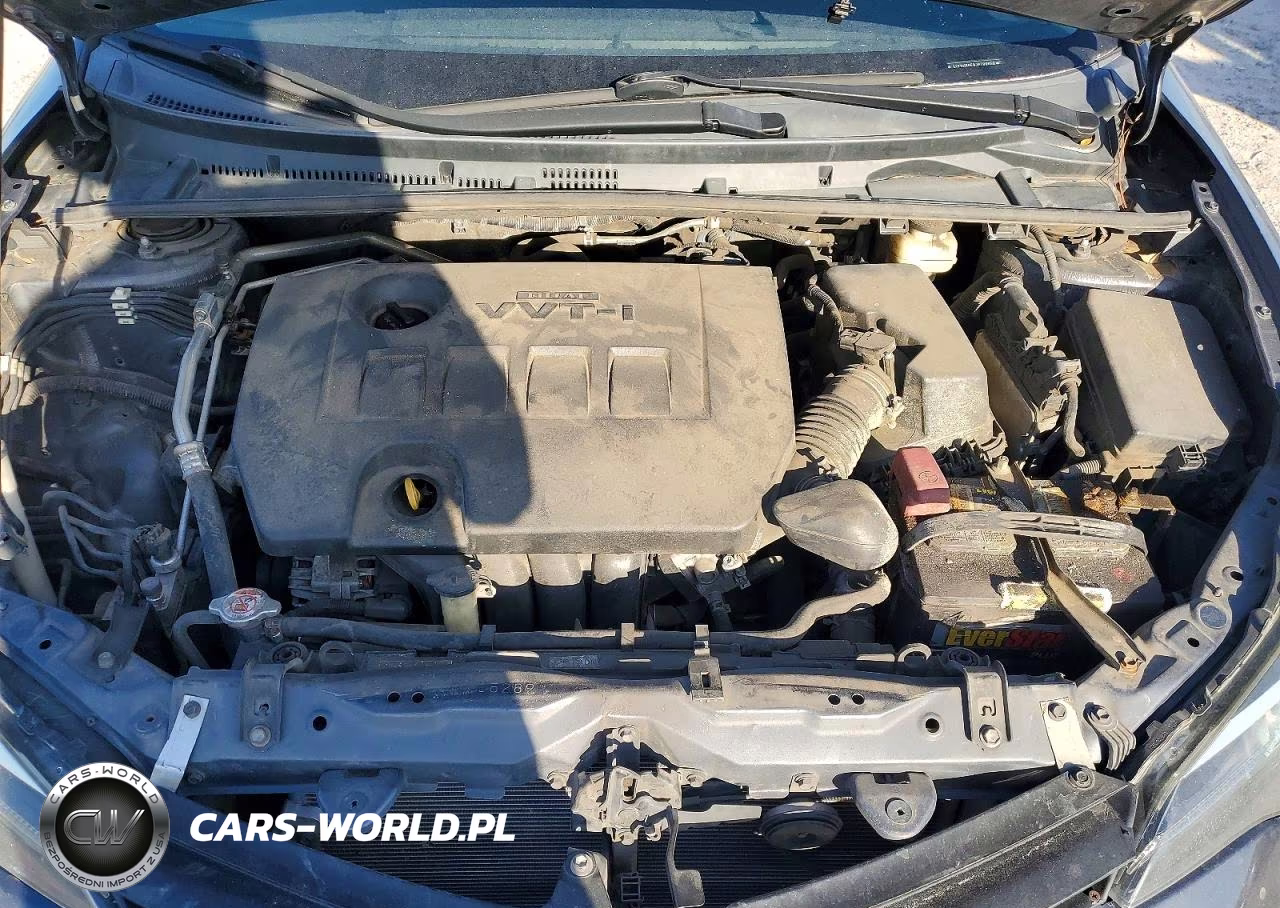 2018 Toyota Corolla Le VIN:5YFBURHE8JP790656 - 11