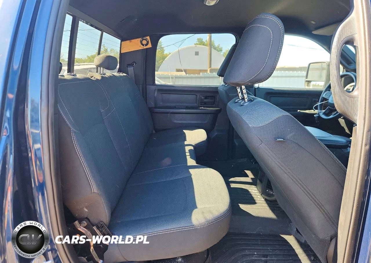 2023 Ram 3500 Tradesman VIN:3C63RRGL7PG623491 - 10