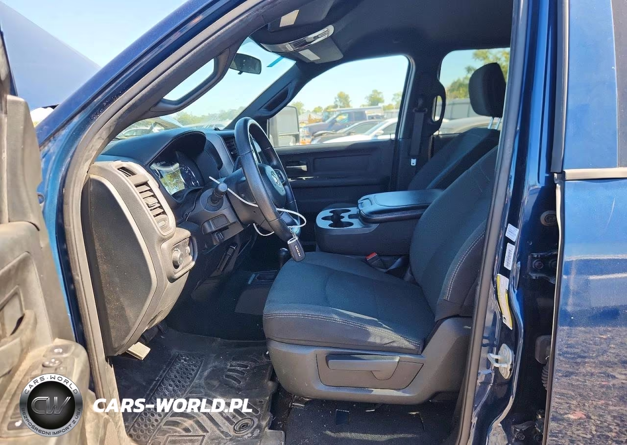 2023 Ram 3500 Tradesman VIN:3C63RRGL7PG623491 - 7