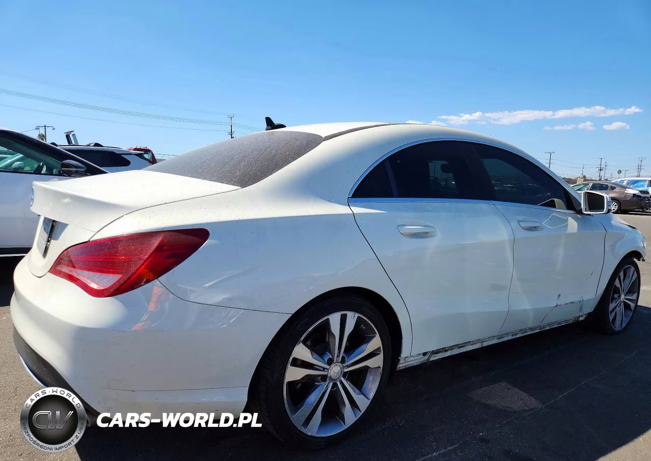 2014 Mercedes-Benz Cla 250 VIN:WDDSJ4EB2EN032729 - 3