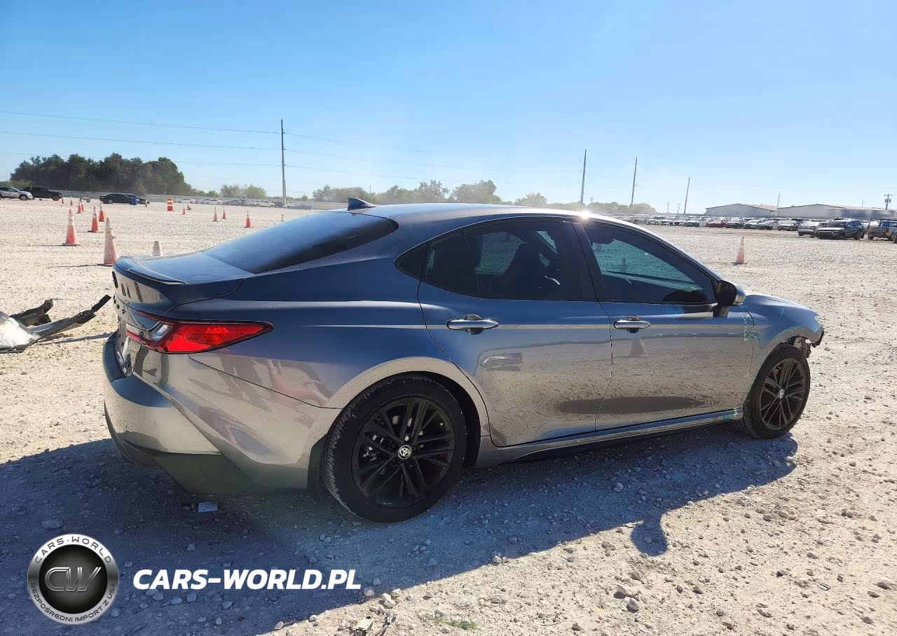 2026 Toyota Camry Se VIN:4T1DAACK0TU700952 - 3