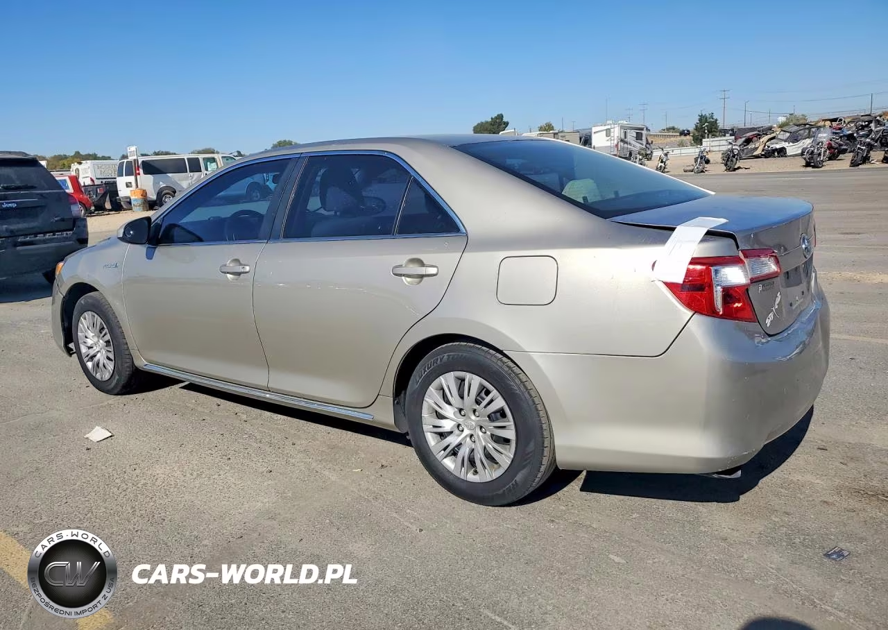 2013 Toyota Camry Hybrid Le VIN:4T1BD1FK2DU080052 - 2