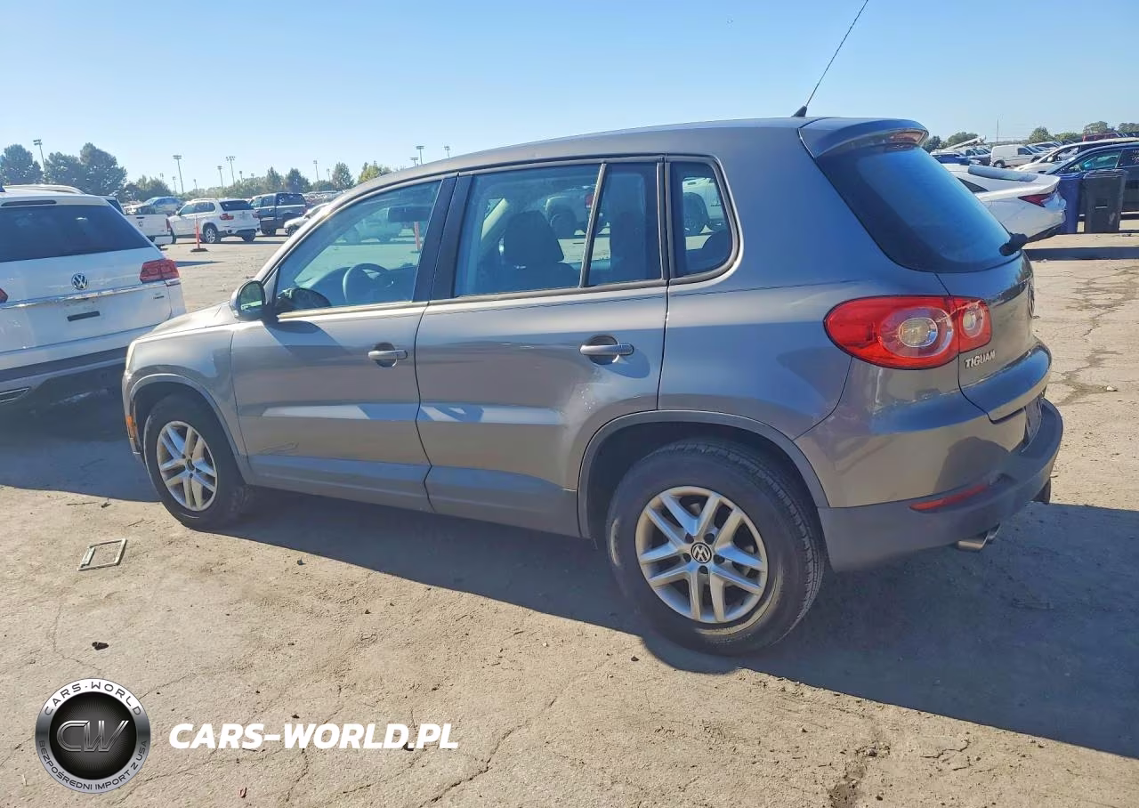 2011 Volkswagen Tiguan S VIN:WVGAV7AX7BW521710 - 2