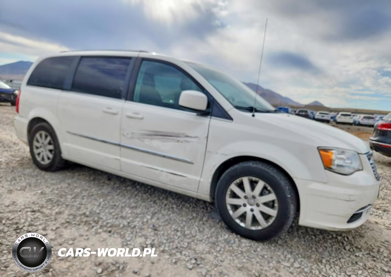 2013 Chrysler Town & Country Touring VIN:2C4RC1BG8DR721709 - 4