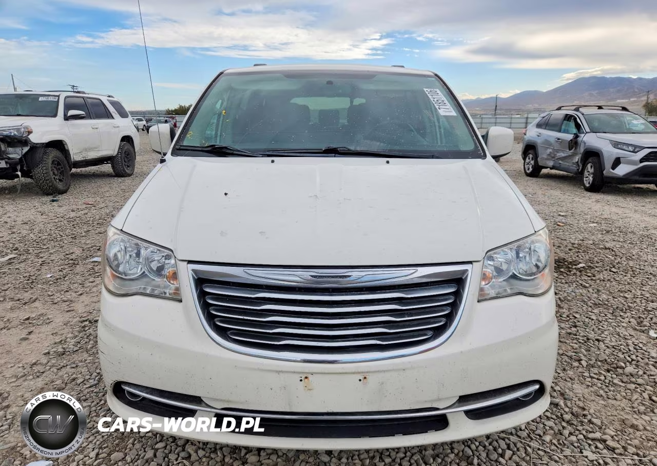 2013 Chrysler Town & Country Touring VIN:2C4RC1BG8DR721709 - 5