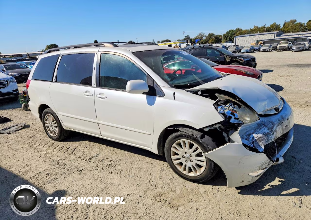 2010 Toyota Sienna Xle VIN:5TDDK4CC5AS031283 - 4
