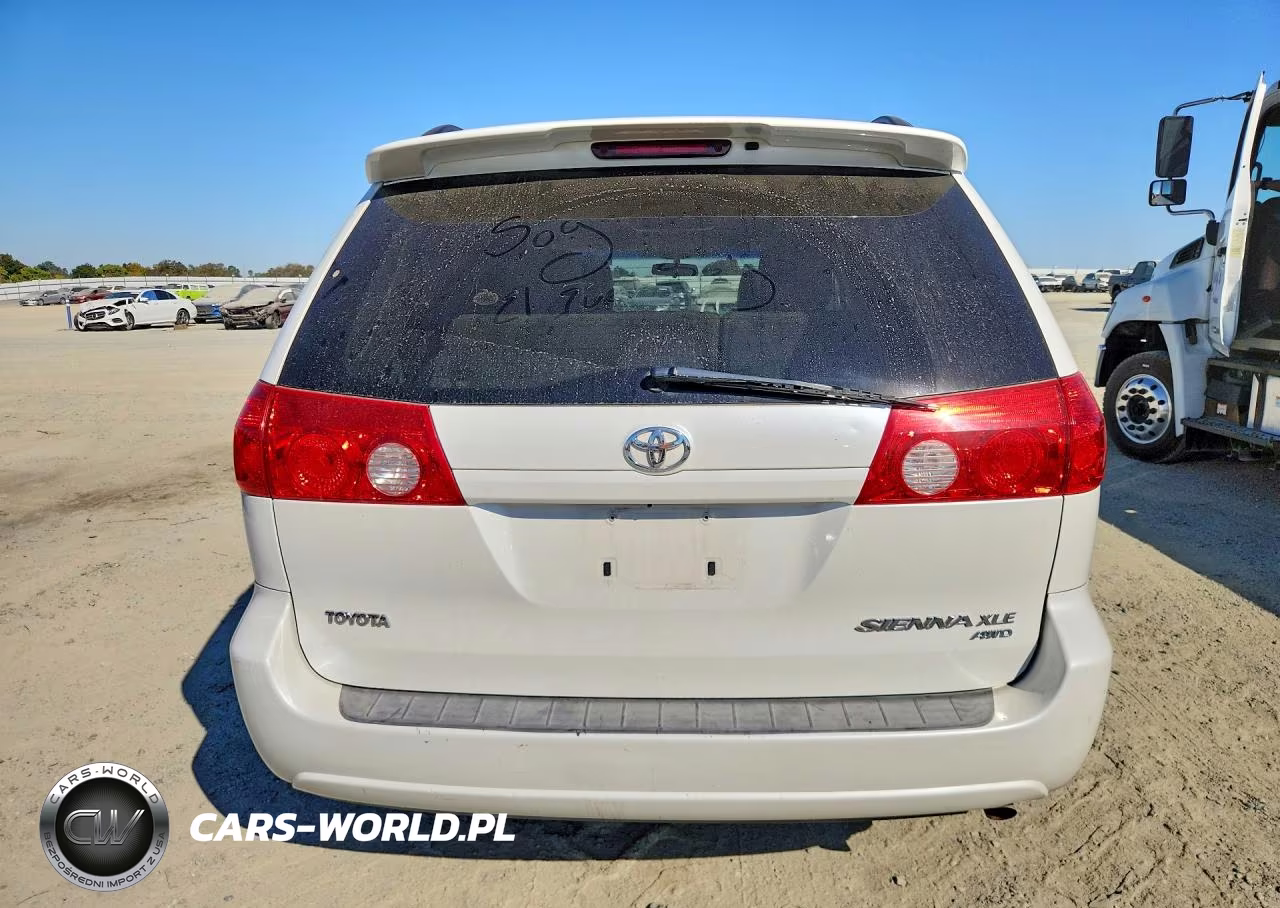 2010 Toyota Sienna Xle VIN:5TDDK4CC5AS031283 - 6