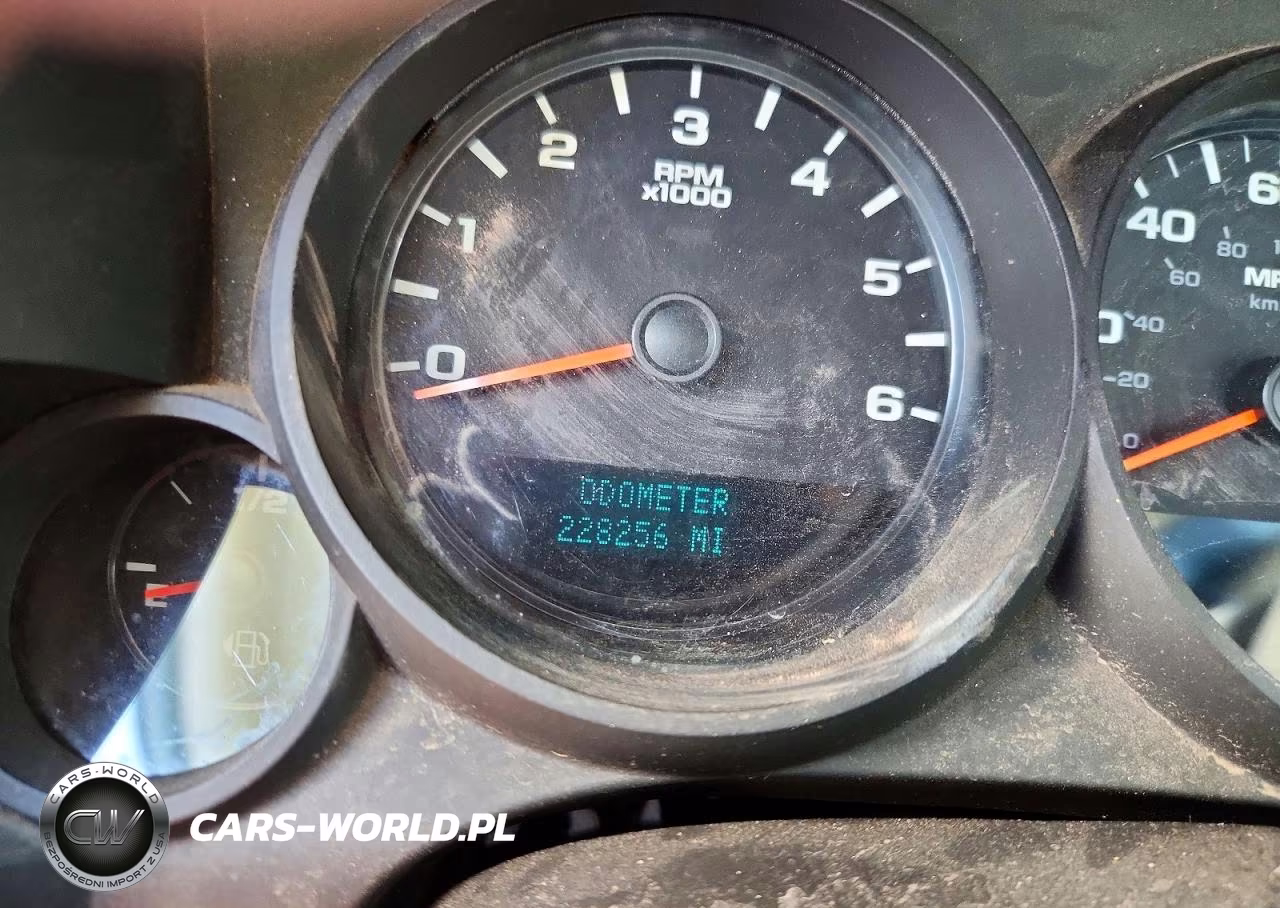 2013 Chevrolet Silverado C1500 VIN:1GCNCPEX5DZ273755 - 9