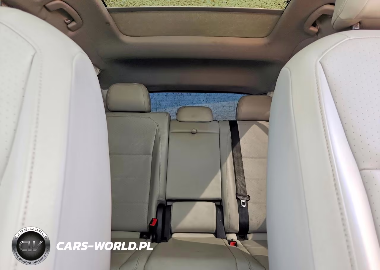 2019 Volkswagen Tiguan Se VIN:3VV2B7AXXKM050347 - 10
