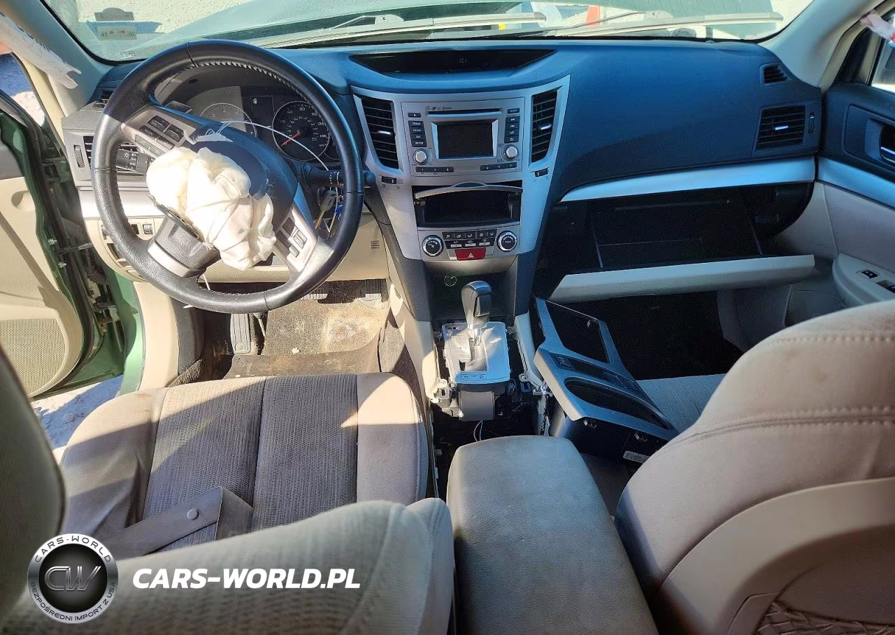 2014 Subaru Outback 2.5I Premium VIN:4S4BRCCC4E3220670 - 8