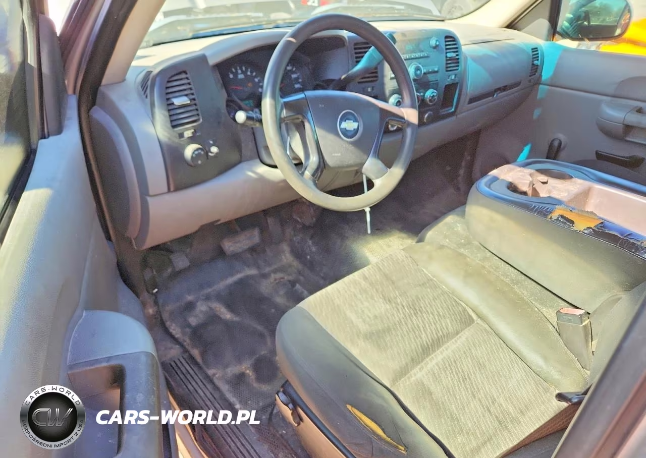 2007 Chevrolet Silverado C1500 Classic VIN:1GCEC14X37Z636234 - 8